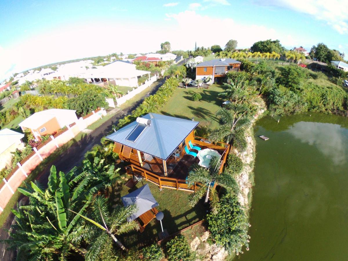 Bunga-Lodge Douville ภายนอก รูปภาพ